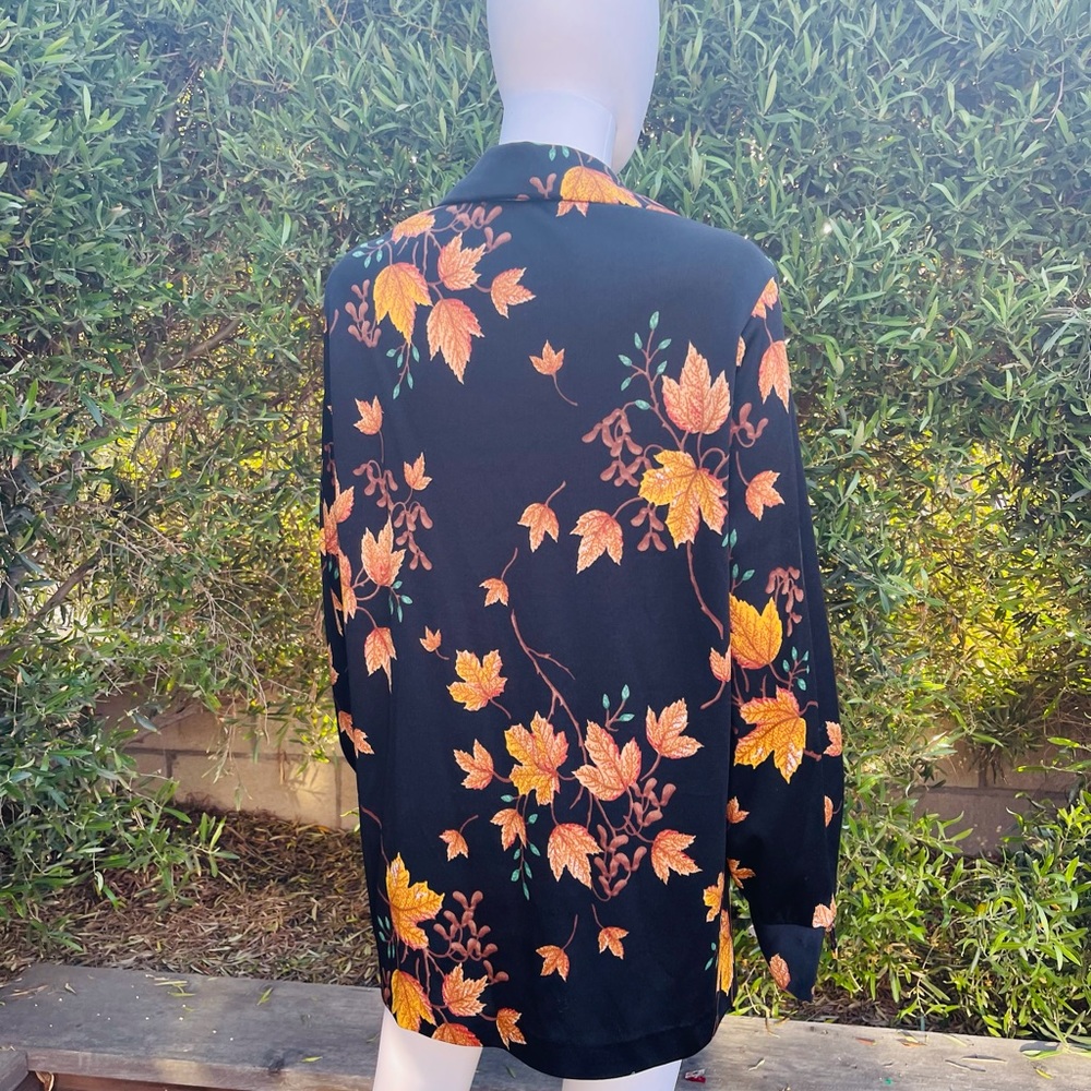 Vintage Polyester Button Down With Maple Leaves - image 6